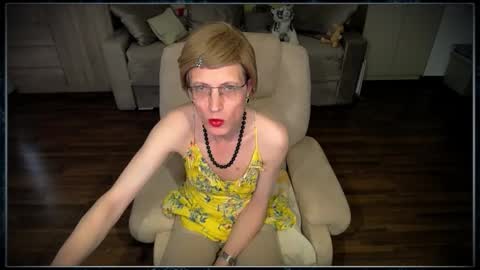 Clementine online show from 12, 9, 2025