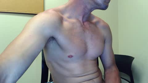 Snapshot of twayne29x chatting on 2, 4, 2026 twayne29x online show from 2, 4, 2026