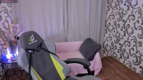 Angus online show from 3, 12, 2025