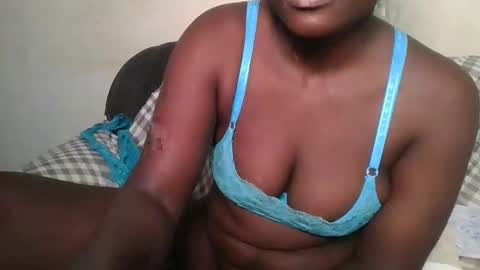 twerker_lyly online show from 23, 11, 2025