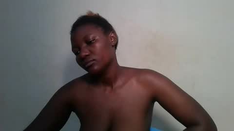 twerker_lyly online show from 13, 12, 2025