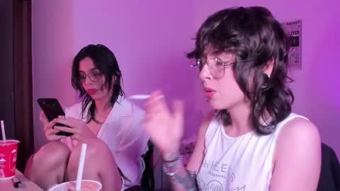 Eve  Lili online show from 2, 12, 2025