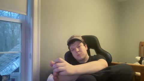Snapshot of twinkmikexxx12 chatting on 31, 3, 2026 mike online show from 31, 3, 2026