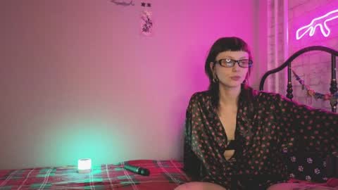 Snapshot of twins_terror chatting on 28, 3, 2026 Sin and Skin online show from 28, 3, 2026