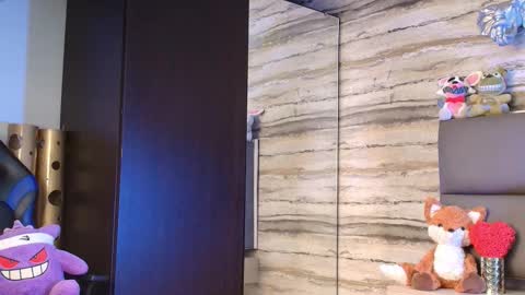 twinslovers_ online show from 27, 2, 2026