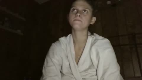 Snapshot of twizzler_twizzle chatting on 26, 11, 2025 twizzler_twizzle online show from 26, 11, 2025