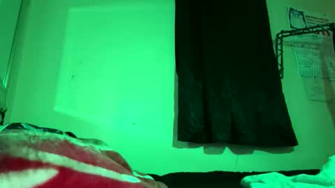 twizzler_twizzle online show from 15, 2, 2026