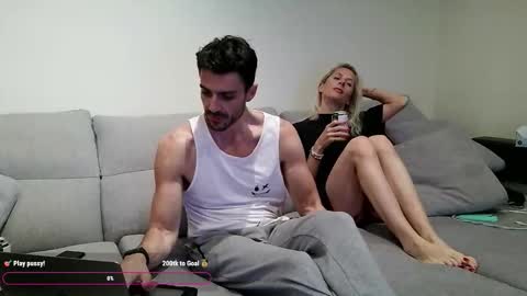 two_hot_to_handle online show from 18, 2, 2026