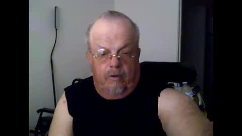 two_wheels_two_balls online show from 12, 5, 2026