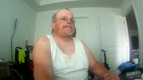 two_wheels_two_balls online show from 13, 5, 2026