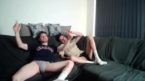 Snapshot of twotwinkhusbands chatting on 5, 4, 2026 RyanRowan online show from 5, 4, 2026