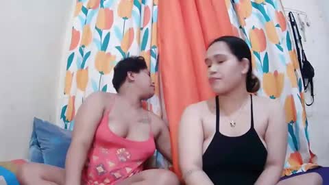 Lyn and lea online show from 27, 2, 2025