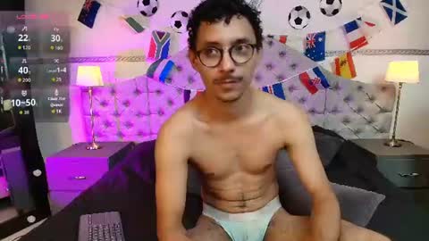 Snapshot of twunkmiguel chatting on 26, 6, 2026 TwunkMiguel online show from 26, 6, 2026