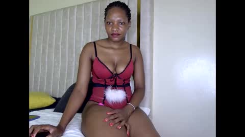 tyla_cerry online show from 24, 10, 2025