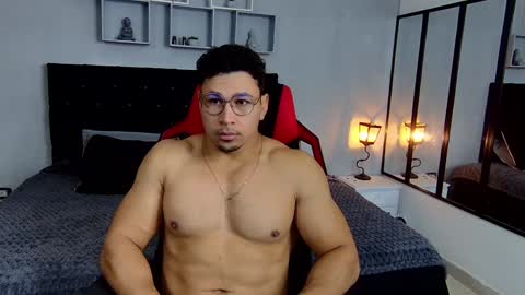 Snapshot of tyler_hank1 chatting on 9, 12, 2024 tyler_hank1 online show from 9, 12, 2024