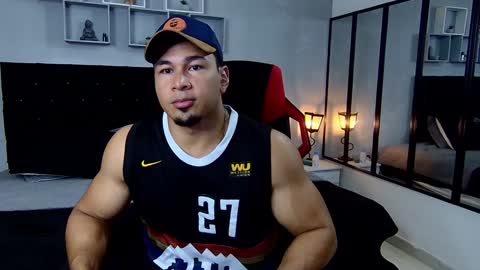 Snapshot of tyler_hank1 chatting on 25, 1, 2025 tyler_hank1 online show from 25, 1, 2025