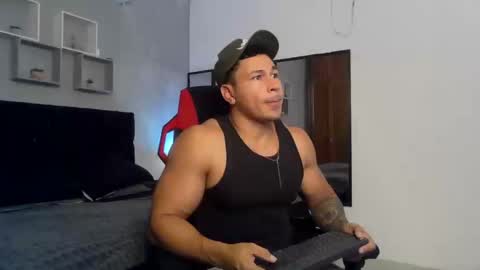 Snapshot of tyler_hank1 chatting on 19, 9, 2025 tyler_hank1 online show from 19, 9, 2025