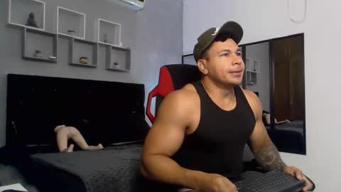 Snapshot of tyler_hank1 chatting on 20, 9, 2025 tyler_hank1 online show from 20, 9, 2025