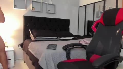 Snapshot of tyler_hank1 chatting on 15, 12, 2025 tyler_hank1 online show from 15, 12, 2025