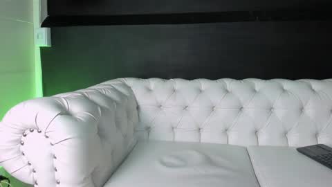 Snapshot of tyler_jonnes chatting on 28, 12, 2024 Tyler online show from 28, 12, 2024