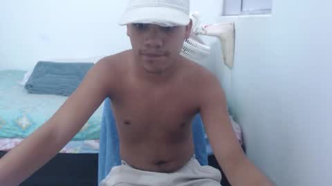 Snapshot of tyler_master24 chatting on 16, 10, 2025 tyler online show from 16, 10, 2025