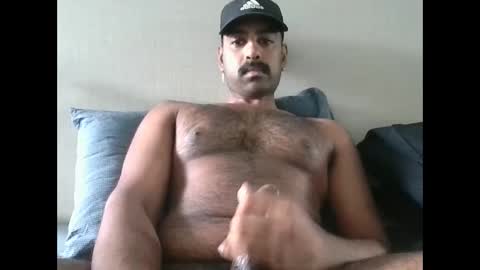 tylerd45637 online show from 30, 11, 2025