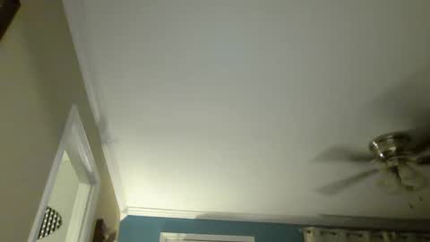 Snapshot of tylermizzan123 chatting on 11, 12, 2024 tylermizzan123 online show from 11, 12, 2024