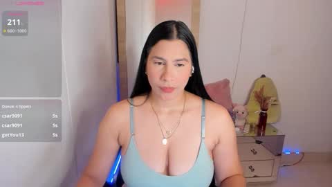 Snapshot of tylor_love chatting on 19, 3, 2026 tylor_love online show from 19, 3, 2026