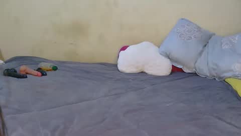 tynniee online show from 25, 2, 2026