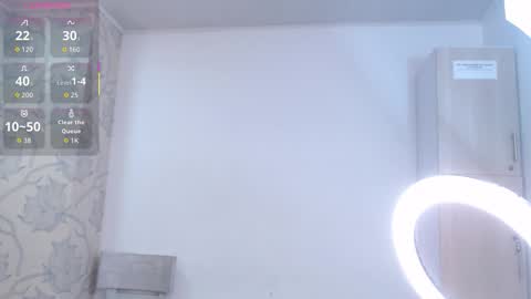 Snapshot of tyrafox_ chatting on 3, 12, 2025 tyrafox online show from 3, 12, 2025