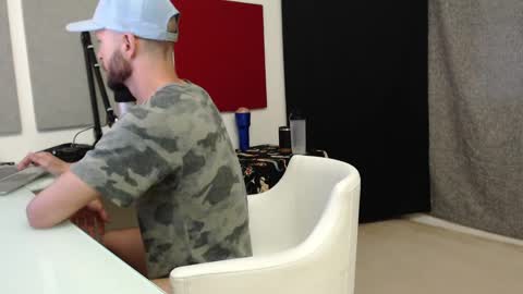 Snapshot of tyronemattias chatting on 23, 2, 2025 Tyrone Mattias online show from 23, 2, 2025