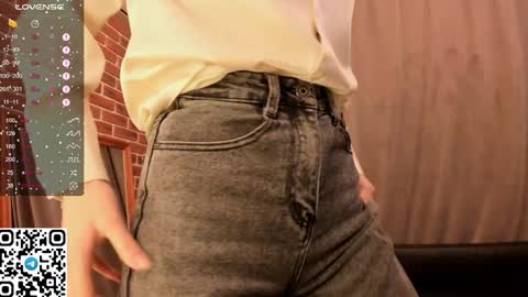 Christine 3 Next broadcast tomorrow at 2100 GMT 5 online show from 8, 12, 2024