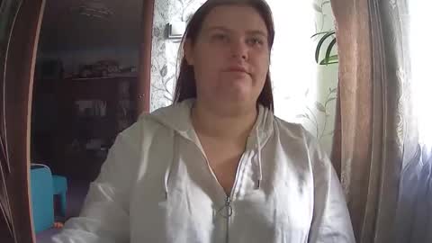 Snapshot of tyuoooy3 chatting on 11, 10, 2025 Tyuoooy3s online show from 11, 10, 2025