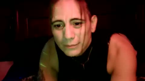 Snapshot of uandme_baby chatting on 14, 10, 2025 Azelia B online show from 14, 10, 2025