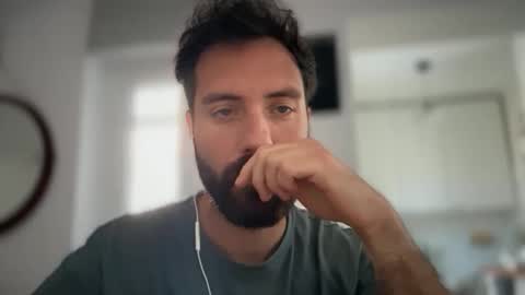 Snapshot of uasabi91 chatting on 7, 5, 2026 beard123 online show from 7, 5, 2026