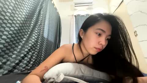 Snapshot of ufw_lunaxx chatting on 27, 4, 2026 Luna online show from 27, 4, 2026