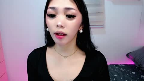 urbbgirl alliah online show from 4, 4, 2026