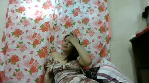 Snapshot of uglypinay69 chatting on 23, 12, 2024 neth online show from 23, 12, 2024