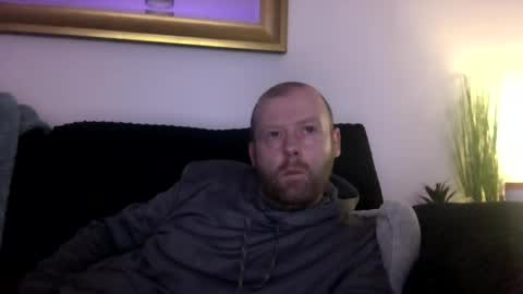 Snapshot of ukmatty3 chatting on 10, 3, 2025 ukmatty3 online show from 10, 3, 2025