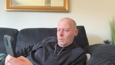 Snapshot of ukmatty3 chatting on 18, 4, 2026 ukmatty3 online show from 18, 4, 2026