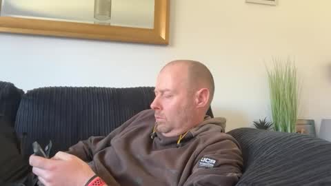 Snapshot of ukmatty3 chatting on 24, 4, 2026 ukmatty3 online show from 24, 4, 2026