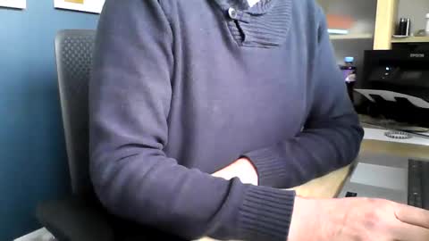 mark online show from 17, 10, 2025