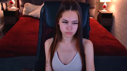 Ulia online show from 7, 3, 2026