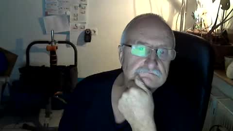 Snapshot of ulli44 chatting on 6, 2, 2026 Ulrich online show from 6, 2, 2026