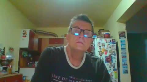 Snapshot of ulmeni4 chatting on 10, 6, 2026 ulmeni4 online show from 10, 6, 2026