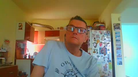 Snapshot of ulmeni4 chatting on 23, 6, 2026 ulmeni4 online show from 23, 6, 2026