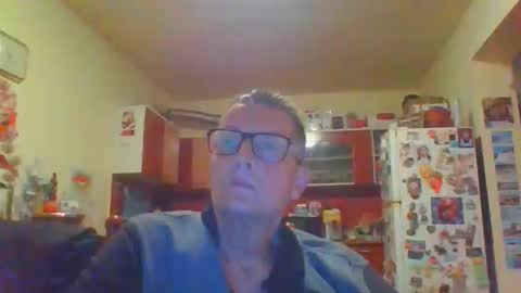 Snapshot of ulmeni7 chatting on 2, 4, 2026 ulmeni7 online show from 2, 4, 2026