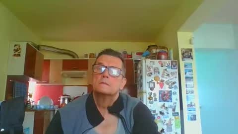 Snapshot of ulmeni7 chatting on 23, 4, 2026 ulmeni7 online show from 23, 4, 2026