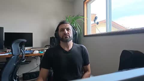 Snapshot of ultratoaster chatting on 11, 4, 2026 ultratoaster online show from 11, 4, 2026