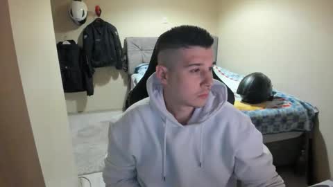 Snapshot of ulxer chatting on 2, 4, 2026 hi im mike tyson - online show from 2, 4, 2026